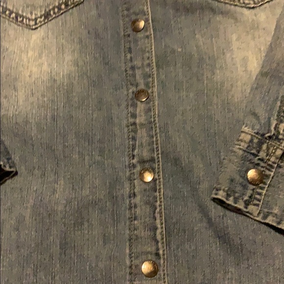 Calvin Klein long sleeve button down jean shirt L - Picture 4 of 8